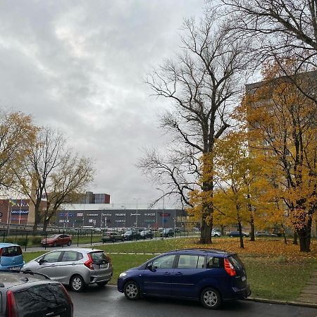 Прелестное жильё у Akropole, бесплатная парковка. Рига Экстерьер фото